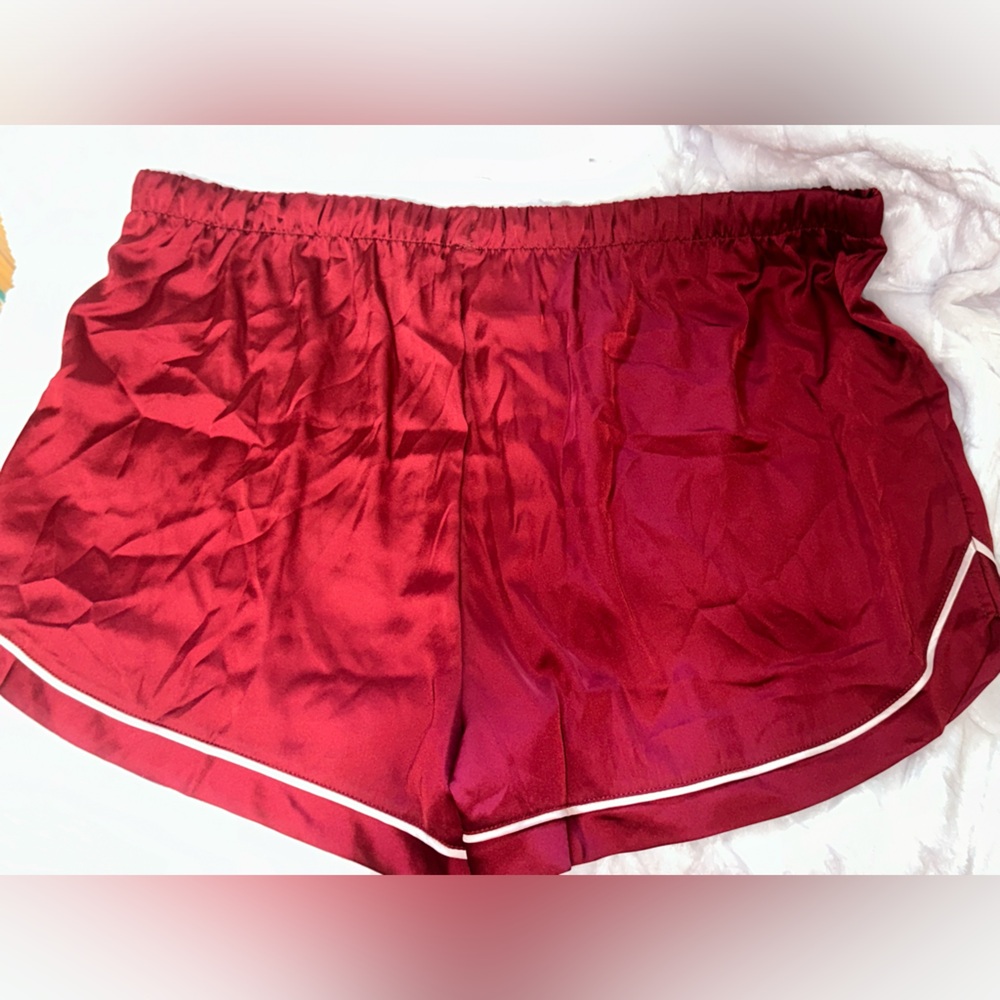 STARS ABOVE♥️NWT DEEP RED PAJAMA SHORTS-silky